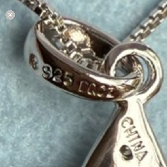 Diamonique Vintage 925 Sterling Silver and CZ Star Necklace - Picture 4 of 5